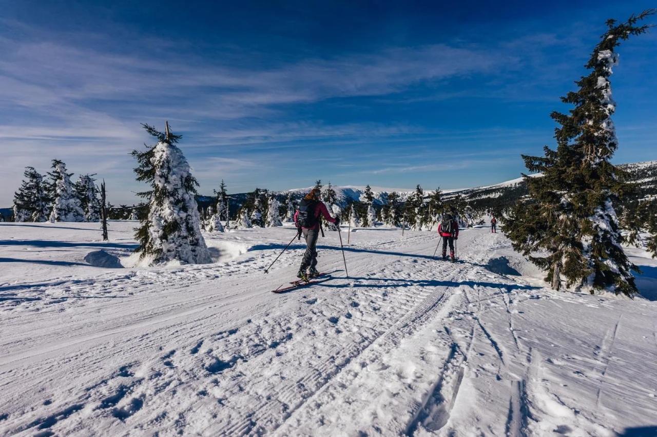 Hotel Fit Fun Harrachov Eksteriør bilde